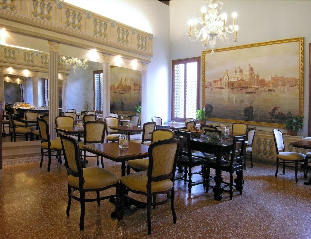Ca' Centopietre Venezia Esterno foto