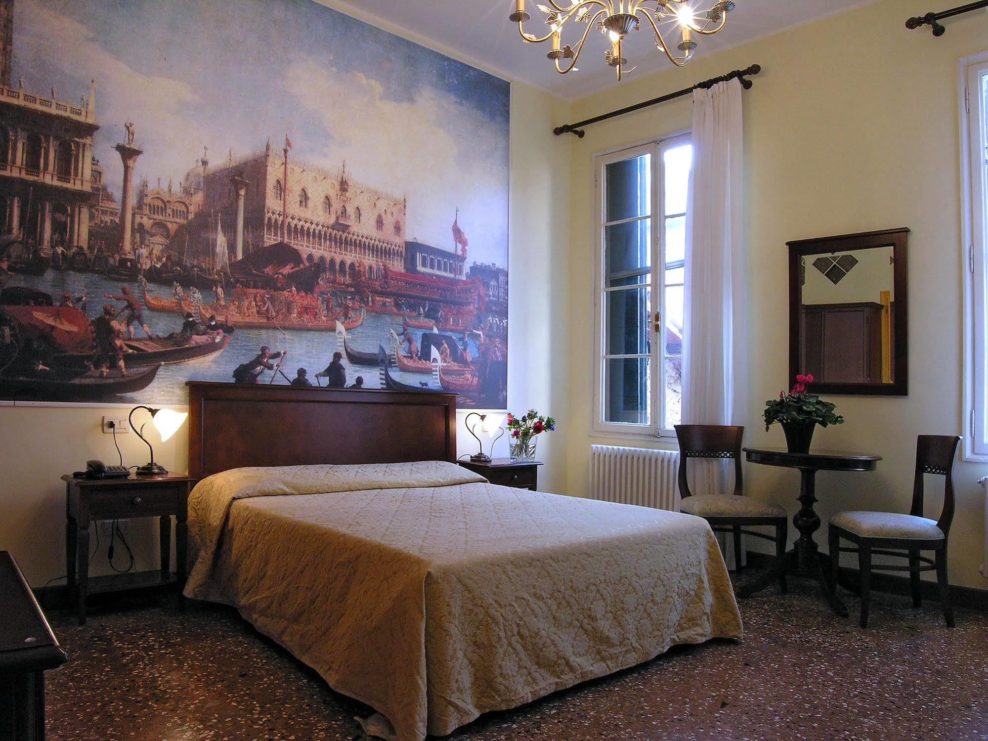 Ca' Centopietre Venezia Esterno foto